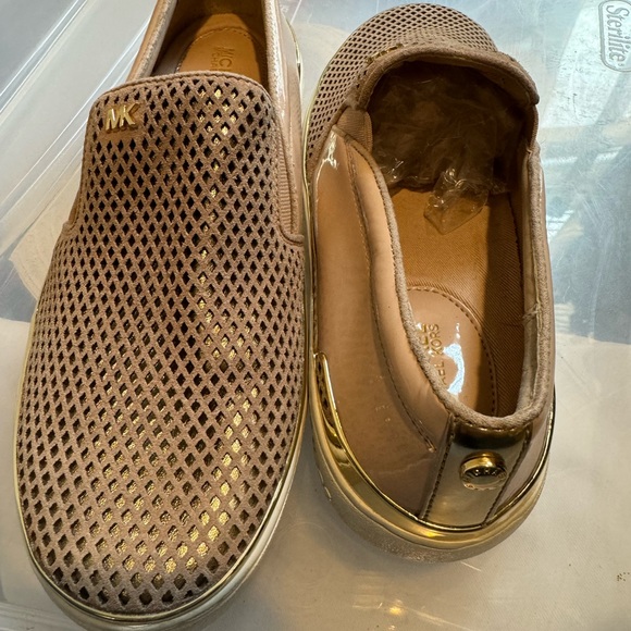 New MK Keaton rose gold slip on fashion sneakers - Picture 4 of 5
